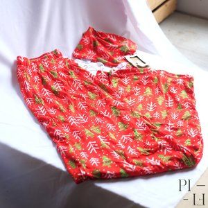 NWT Christmas pattern soft pajama pants with pouch